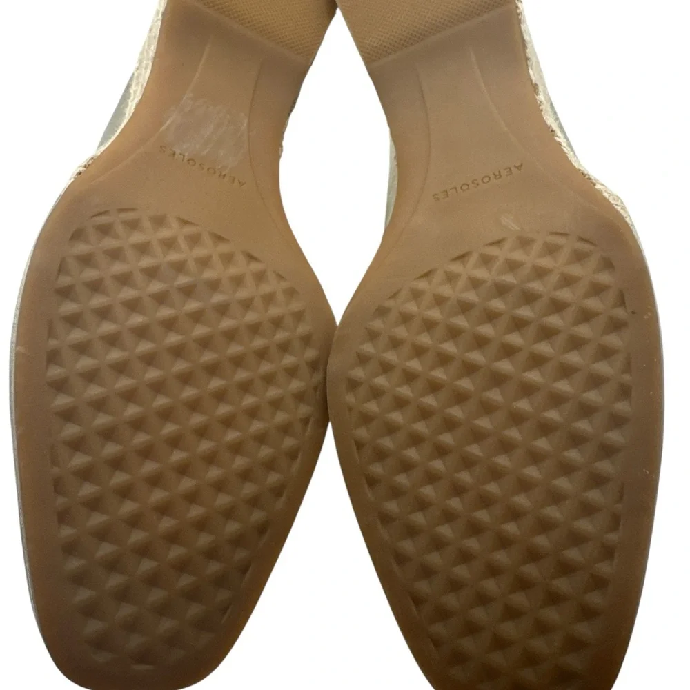 AEROSOLES Women's Gold Metallic Wedge Shoes Size 8.5 Ortholite Foam Insole‎